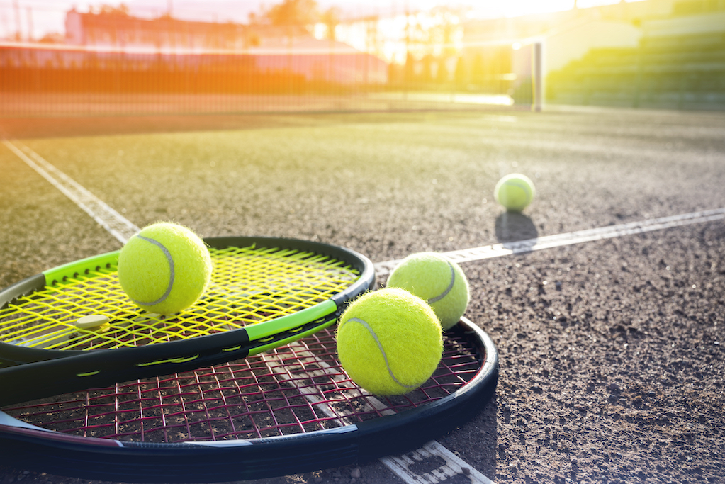 Tenis ziemny - akcesoria, wyposażenie kortu